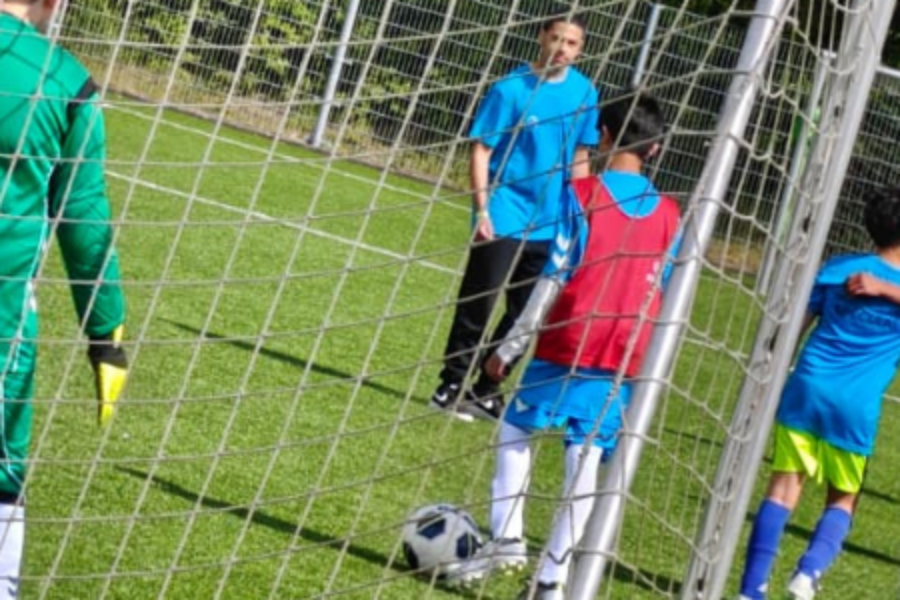 Derde editie schoolvoetbal Speciaal Onderwijs Emmen groot succes